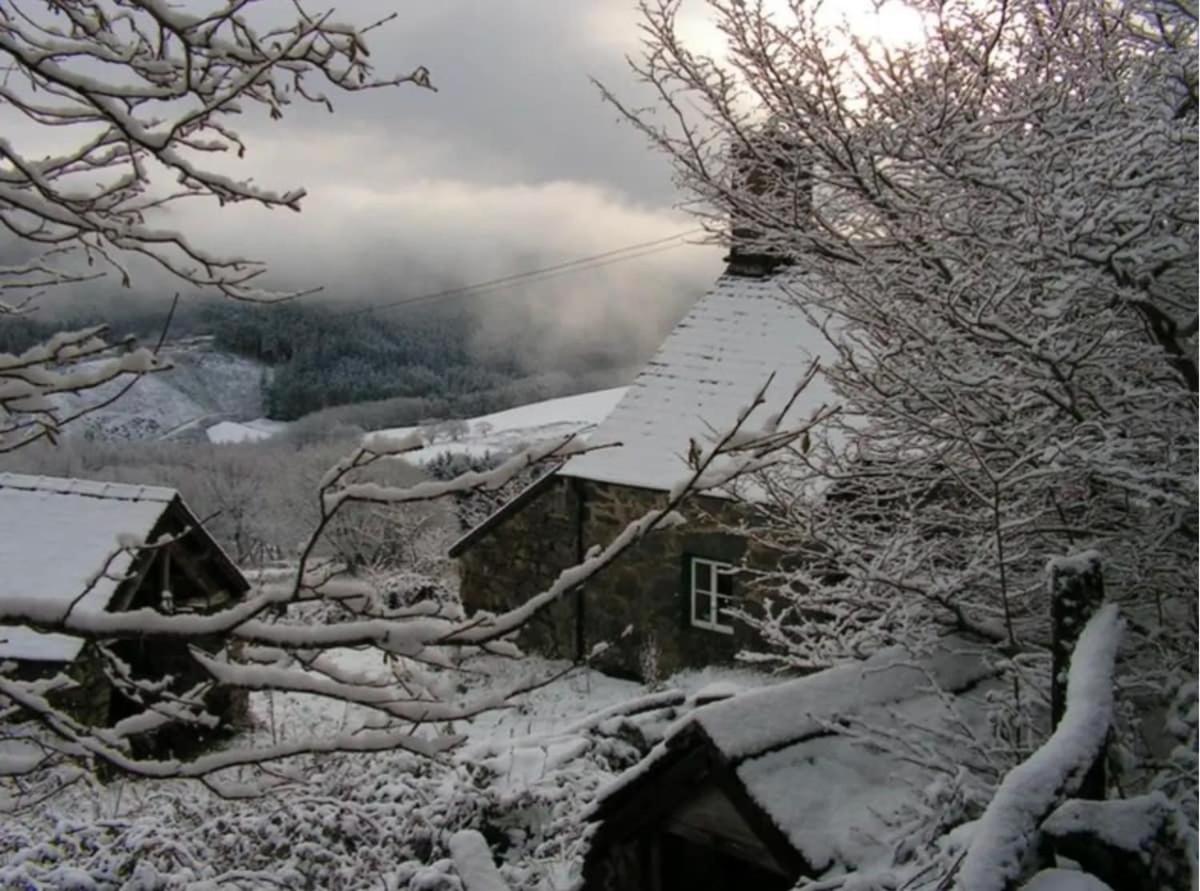 Tyn Y Simdde - Secluded Mountain Stay - Stunning Views Of Eryri Dolgellau Exteriör bild