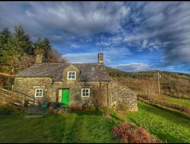 Tyn Y Simdde - Secluded Mountain Stay - Stunning Views Of Eryri Dolgellau Exteriör bild